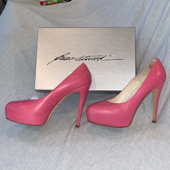 Brian Atwood “Maniac” Barbie Pink nubuck leather platform pumps rounded toe 37.5 - Picture 12 of 15